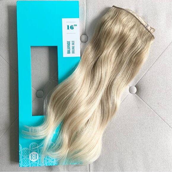 Halocouture Other - Halocouture Hair Halo Hair Extensions 16 Inch Balayage Platinum Blonde Original